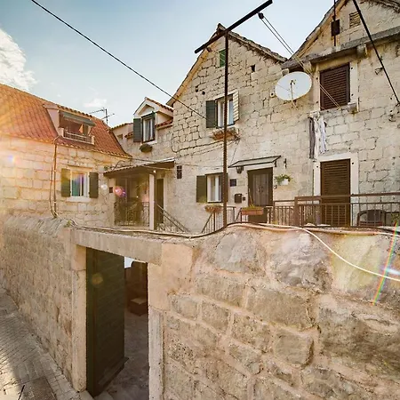 Apartments Leticia Split Exterior photo