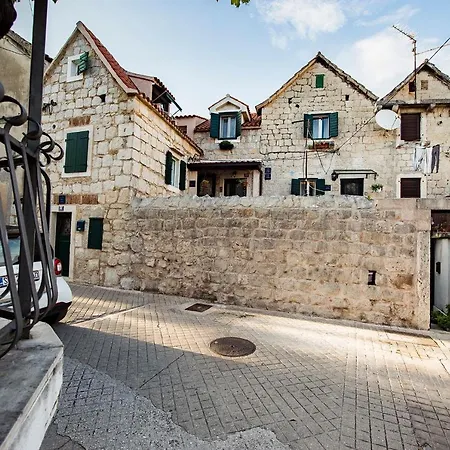 Apartments Leticia Split Exterior photo