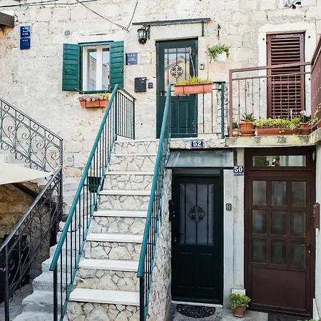 Apartments Leticia Split Exterior photo