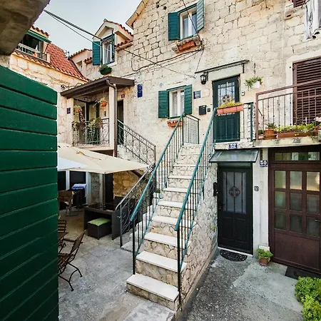 Apartments Leticia Split Exterior photo